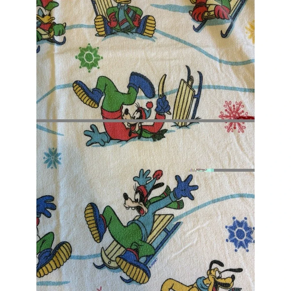 VTG 90s Disney Mickey Mouse Twin Flannel Sheet Set Winter Pluto Donald 3 piece